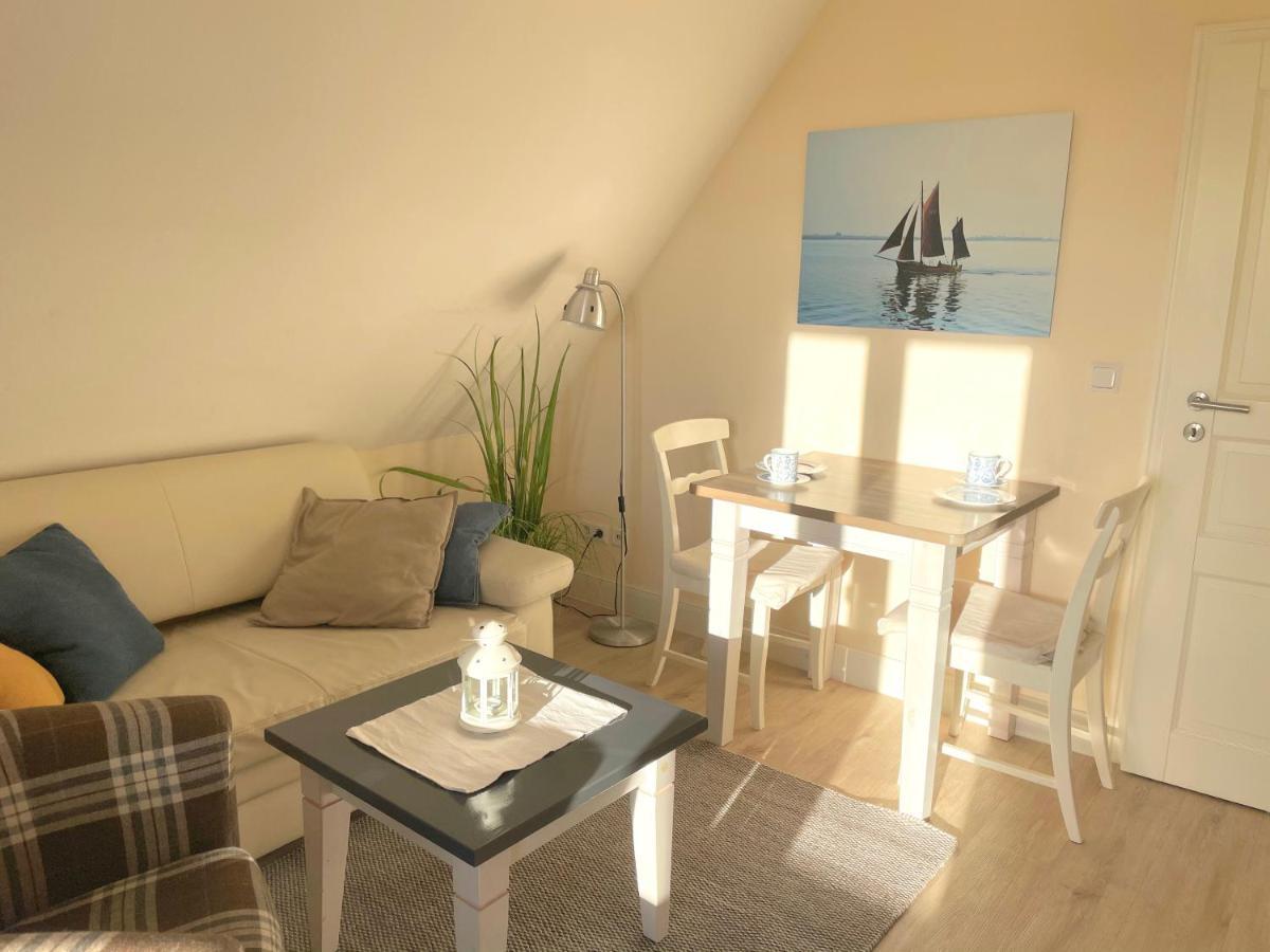 Ferienwohnungen im Haus Borée Prerow Esterno foto