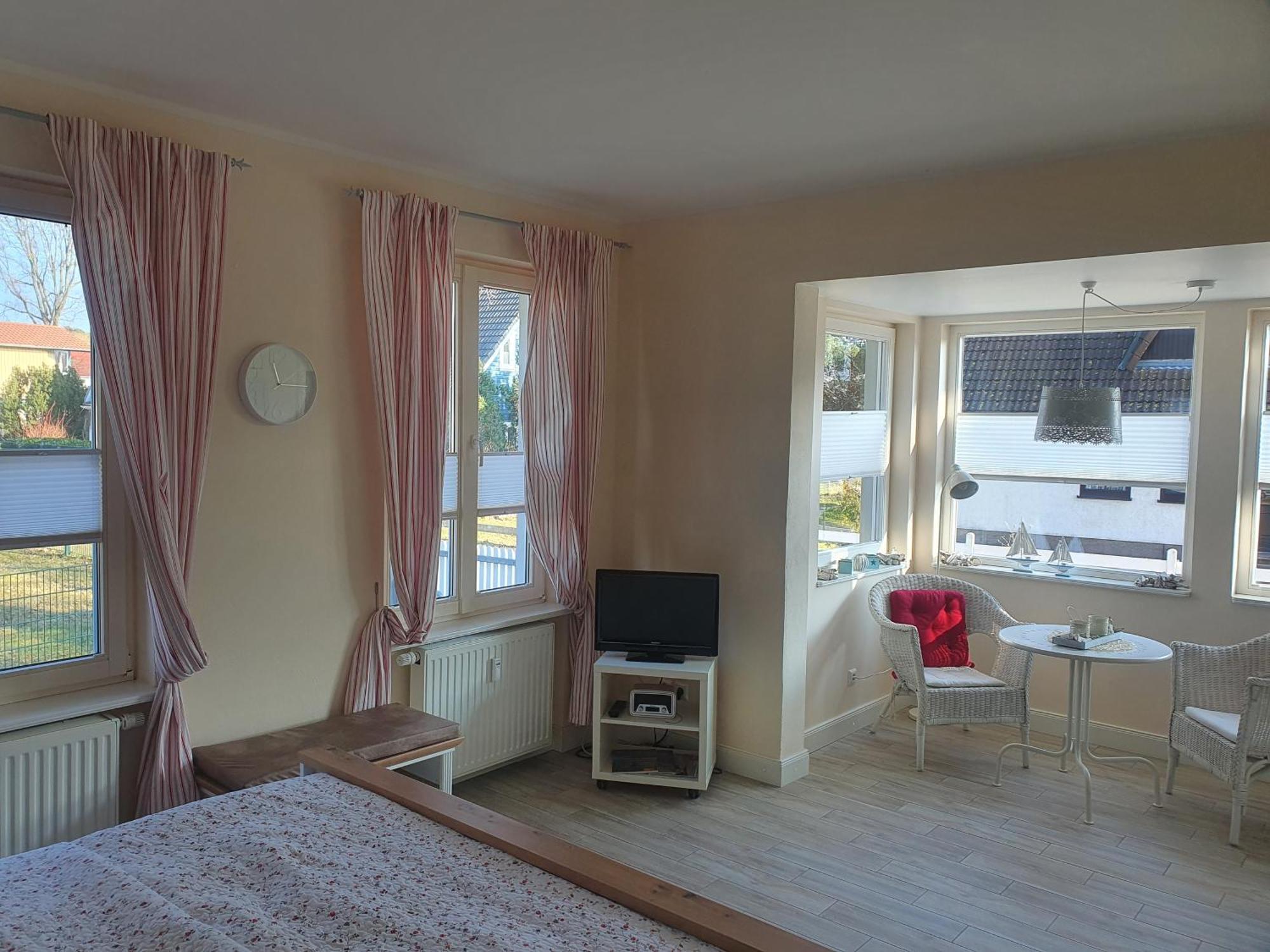 Ferienwohnungen im Haus Borée Prerow Esterno foto